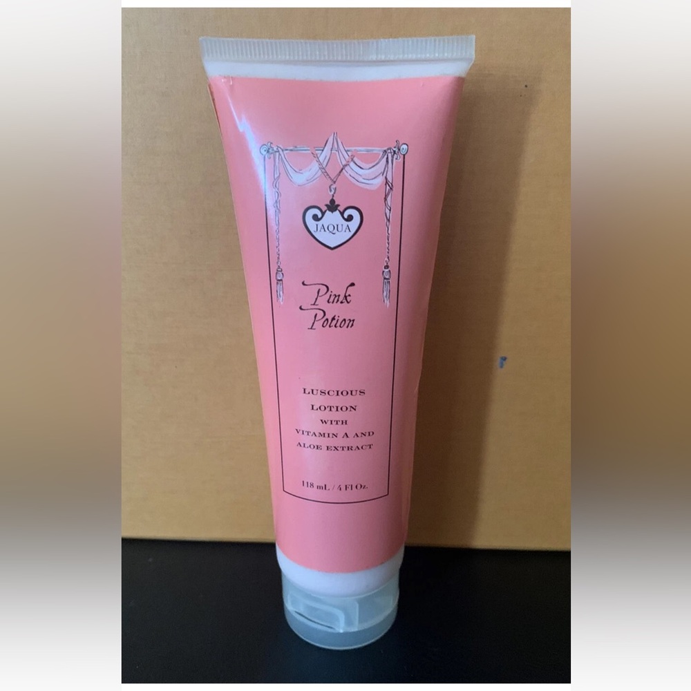 JAQUA Pink Potion Luscious Lotion with Vitamin A & Aloe Extract 118 ml/4 fl oz